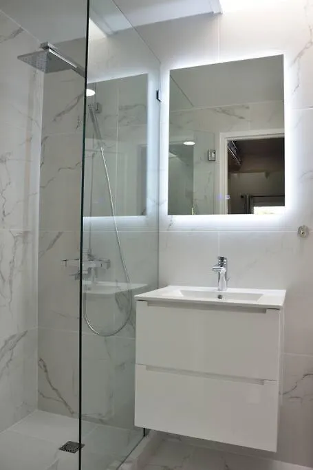 Amazing 2-Bedroom Townhouse Near Eagle Beach Palm Beach Apartmán