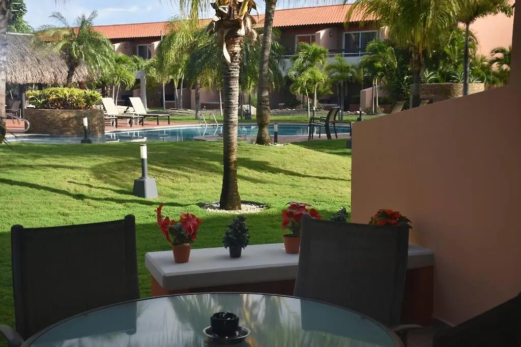 Amazing 2-Bedroom Townhouse Near Eagle Beach Palm Beach 0*,
